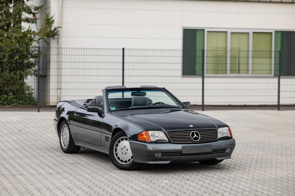 1991 Mercedes-Benz 500 SL with h...
