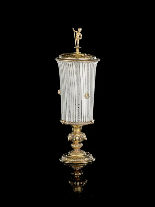 COUPE COUVERTE EN VERRE FILÉ DE VENISE MONTÉE EN VERMEIL