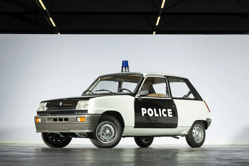 1983 Renault 5 décorée "police