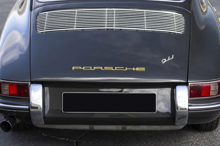 Porsche 911 1/18 Matrix | 5e Monte Carlo 1965 | Pilotée Par Linge | Résine | MXL1607-031