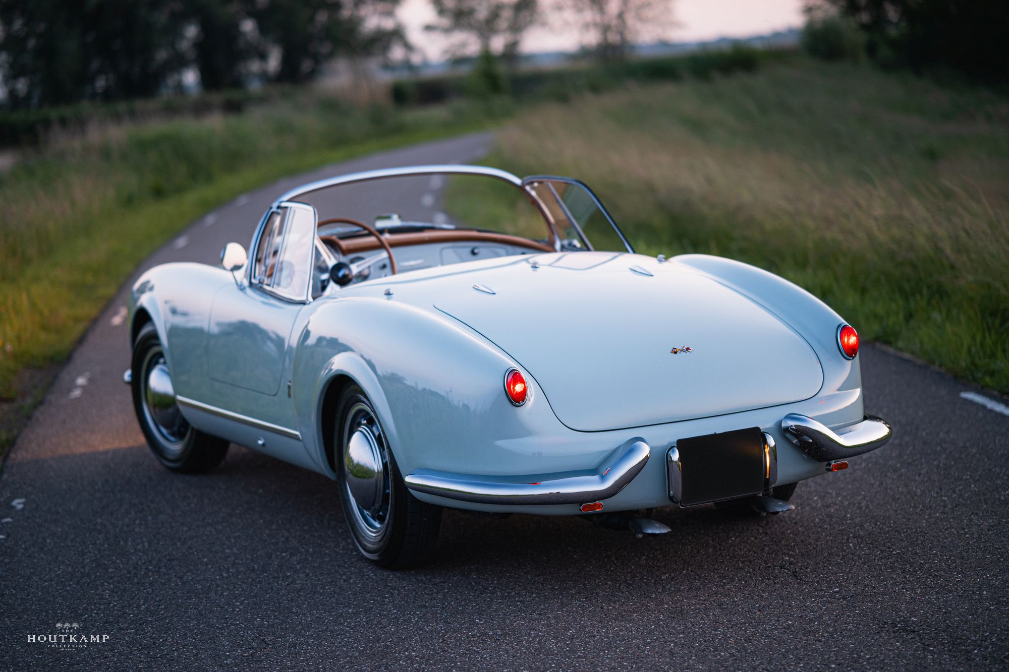Lancia Aurelia B24 Spider n°161 Mille Miglia 1955 Bleu Clair Métallique