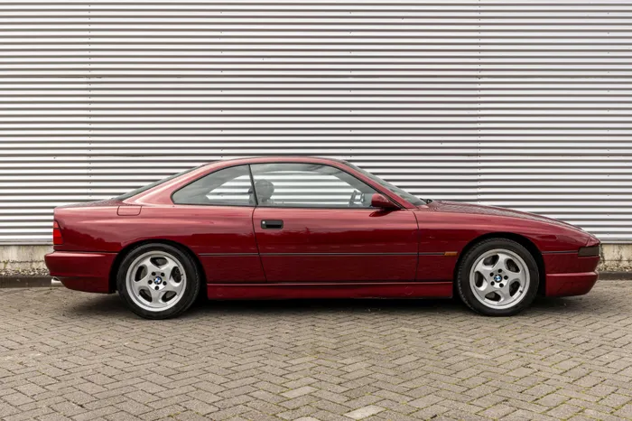 BMW%20850%20CSI%203.jpg