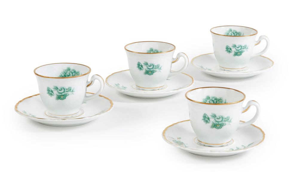MAXIM'S DE PARIS 4 tasses à café + 4 soucoupes décorées
