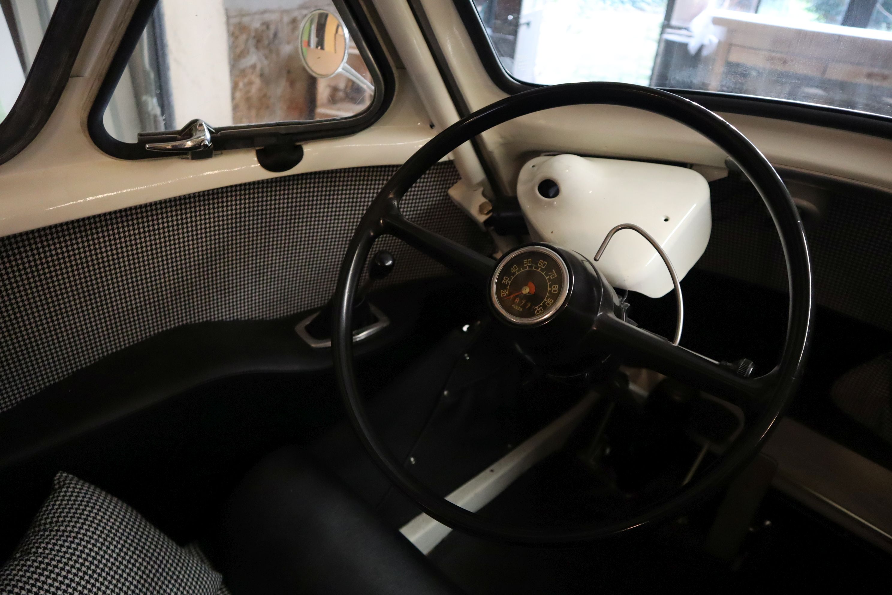 1956 Velam Isetta No reserve
