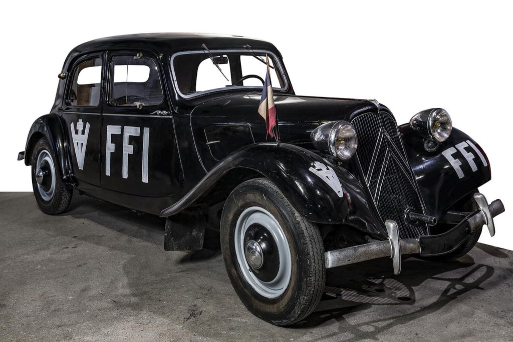 NOREV / U.H 1/43 CITROEN TRACTION 11 BL ARMEE FRANCAISE NEUF EN BOITE