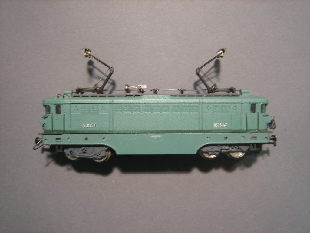 Locomotive électrique LR Montagnarde – Acier Embouti – Éclairage (Occasion)