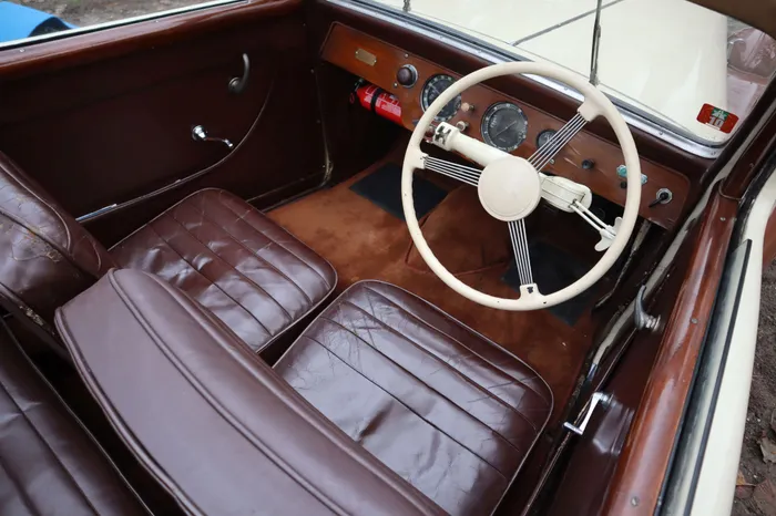 La Pininfarina X, Voiture Aérodynamique Aux Roues En Forme De Diamant Des Annees 1960 4