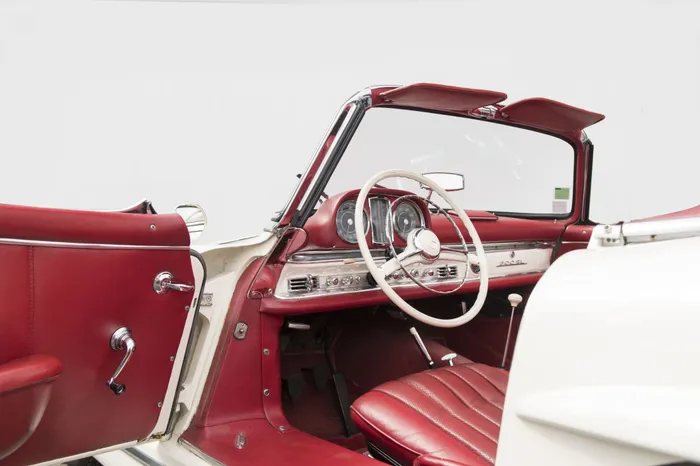 MERCEDES 300 SL Hard Top Rouge Jouef Réf: 353 EUR 134,99 - FR