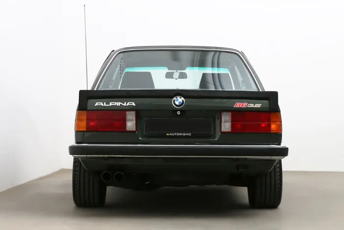 BMW Alpina B6 3.5 (E30) 1988 – KK-Scale 1/18, Métal Bleu, Neuve