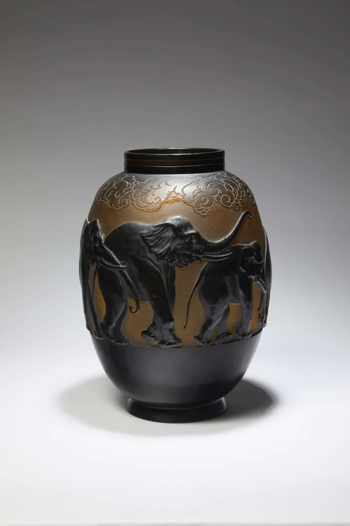 Vase Décoratif En Forme D'éléphant – Céramique – Élégance Ethnique – Occasion
