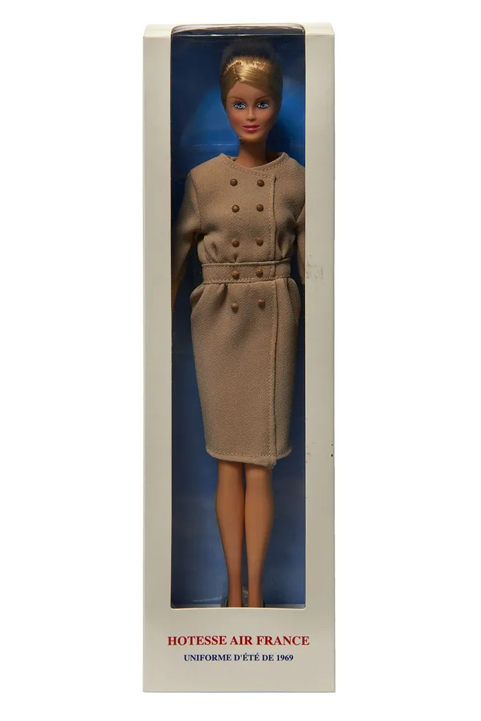 Poupée Vintage De Collection – Hôtesse Honoraire – Occasion
