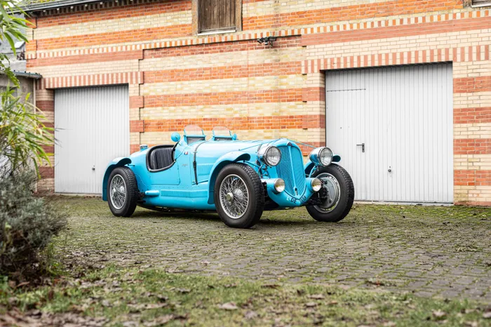 Delahaye 135 (par Xavier) ~ Le Modélisme en Photos
