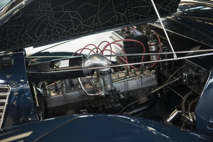 CIJ Renault Cabriolet Viva Grand Sport 1939 – Jouet Mécanique Tôle – Réf 5/38
