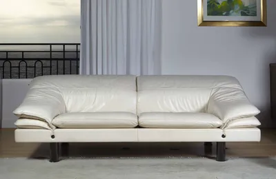 CANAPÉ CONFORTABLE "POLTRONA FRAU"