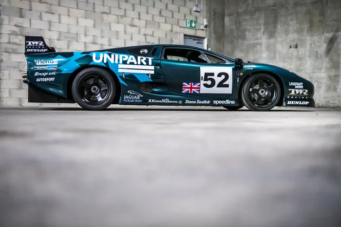 Affiche Double Face Jaguar XJ220C – Le Mans 1993 – Unipart TWR
