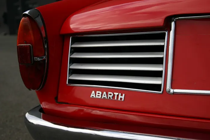 Abarth - 850 Coupé Scorpione 1959 - Starline - 1/43 - Autos Miniatures