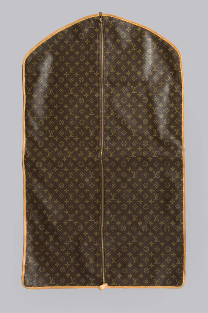 HOUSSE DE COSTUME Pierre Cardin vintage années 80 EUR 8,00 - FR