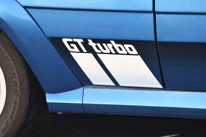 Modèle Réduit Renault 5 GT Turbo Bleu 1989 - Échelle 1/18 - Marque Solido - Neuf En Boîte