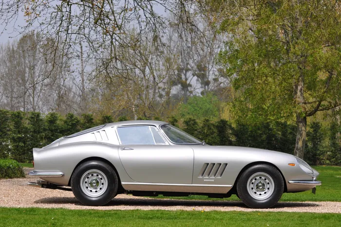 NOREV FERRARI 275 GTB4 n°142 - 1/43 Made in France