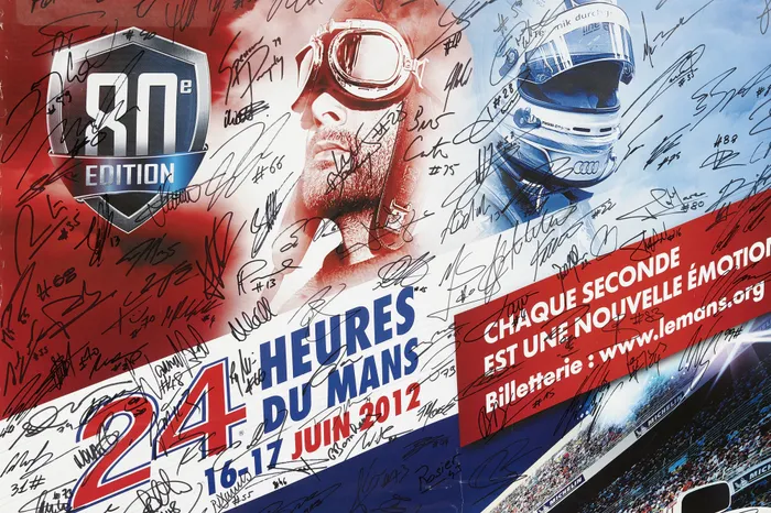 RARE AFFICHE VAILLANTE Leader 24 Heures Du Mans 2002 Michel Vaillant Luc Besson EUR 50,00 - FR