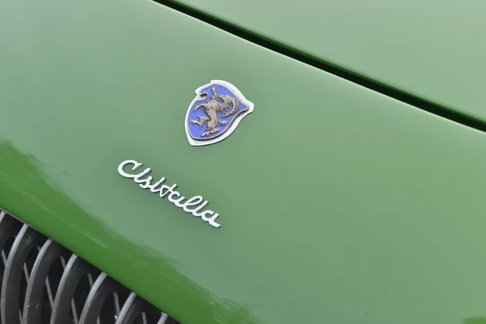 Esval EMEU43076B Cisitalia 202 SMM par Stabilimenti Farina de 1947 Bleu