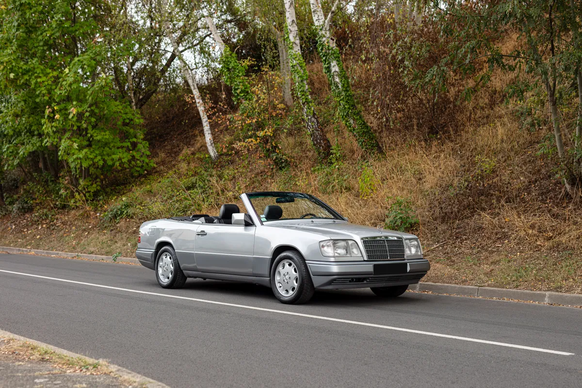 1994 Mercedes-Benz E320 Cabriol...