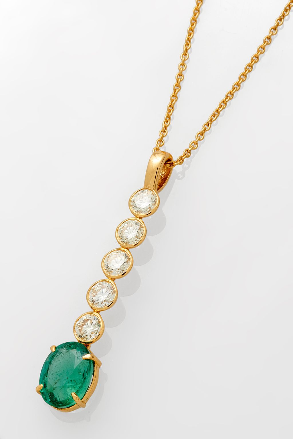 Collier 48 Pendant main image 0