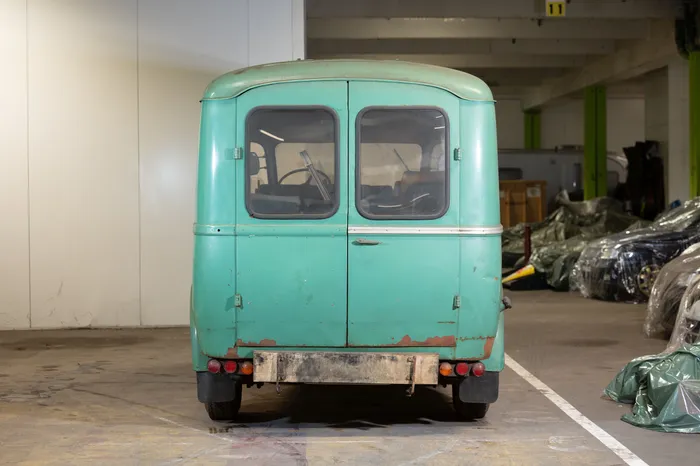 Modèle Réduit Renault Goélette 1000 Kg Ancien - Échelle 1/43, Repeint, Occasion, Marque CIJ